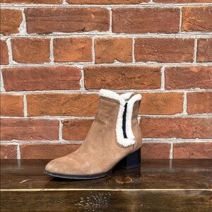 rag & bone Tan Suede Shearling-Trim Chelsea Ankle Bootie Walker Style
